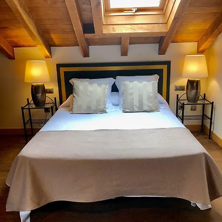 Palacio De 3* Puente Arce