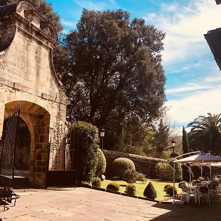 Palacio De 3*