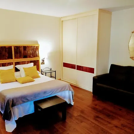 Palacio De 3* Puente Arce