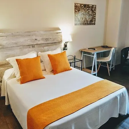 מלון Palacio De Puente Arce