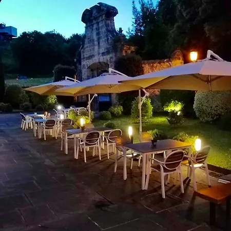 Hotel Palacio De Puente Arce