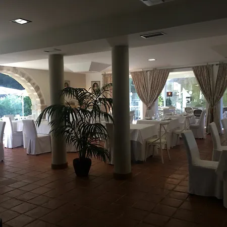 Palacio De מלון Puente Arce