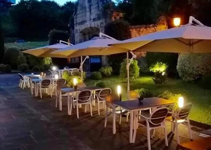 Palacio De Puente Arce