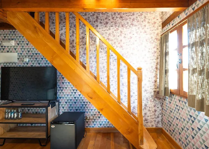 Palacio De מלון Puente Arce