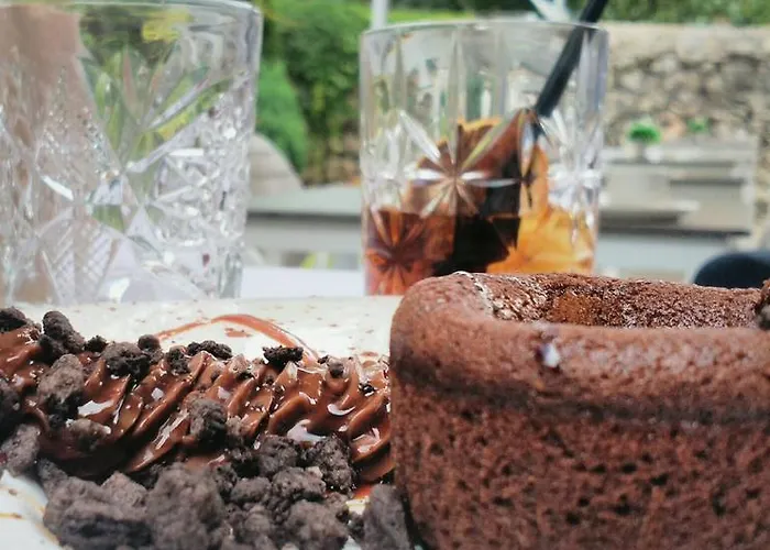 Palacio De 3* Puente Arce