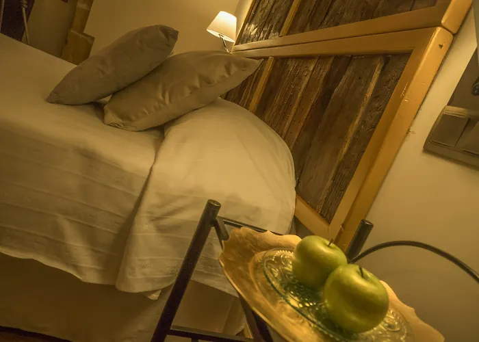 Palacio De 3* Puente Arce