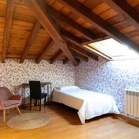 Palacio De 3* Puente Arce