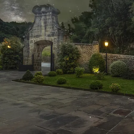 パラシオ デ アルセ ホテル 3*