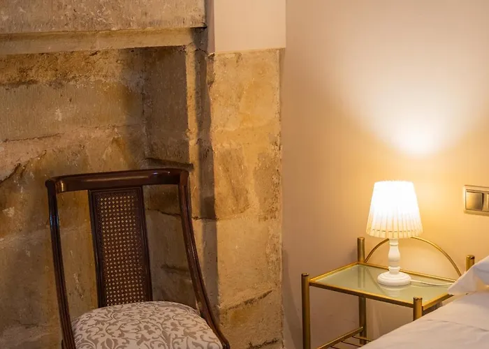 Palacio De Hotel Puente Arce