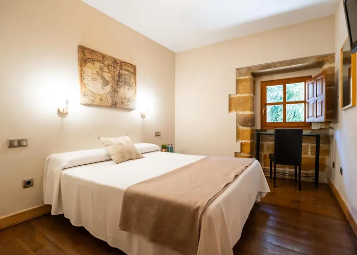 Palacio De Hotel Puente Arce