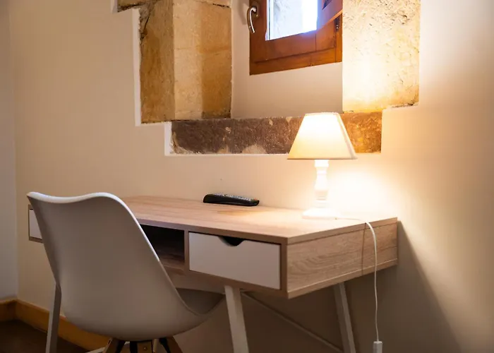 Palacio De 3* Puente Arce