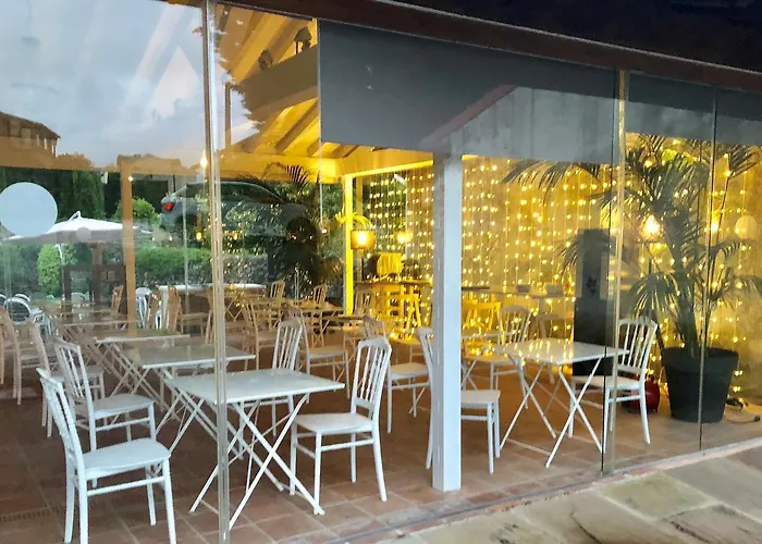 Palacio De Puente Arce