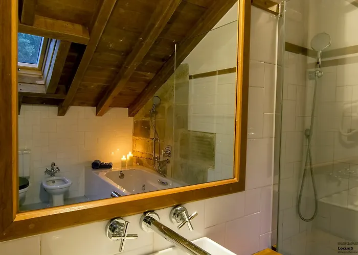 Hotel Palacio De Puente Arce