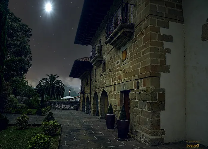 Hotel Palacio De Puente Arce