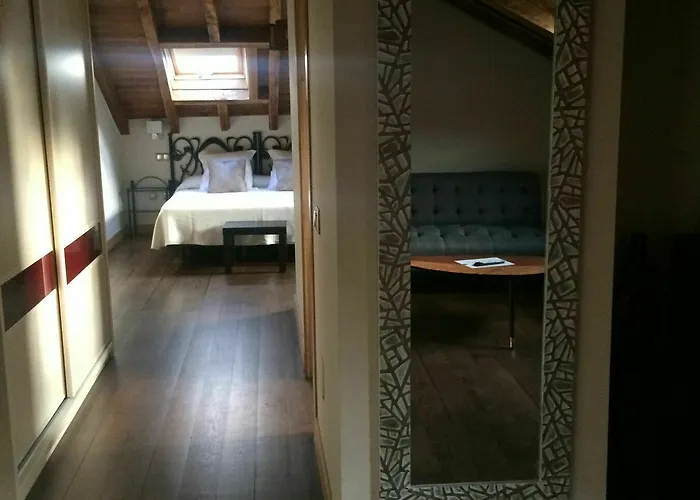 Hotel Palacio De Puente Arce